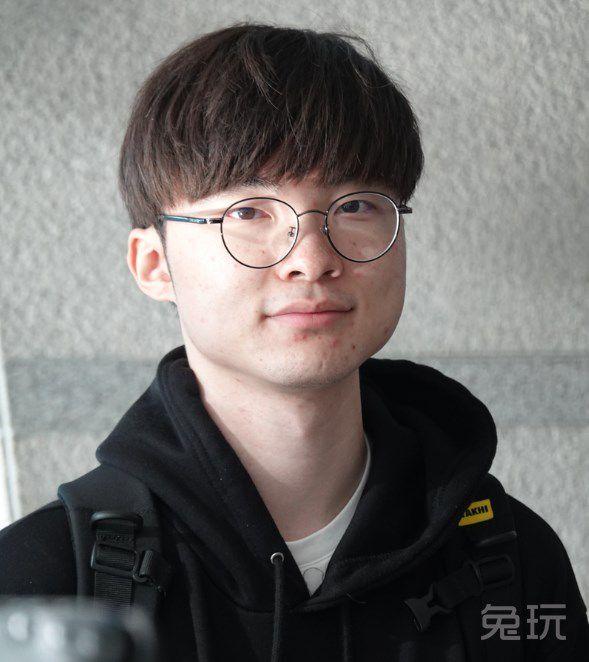 LOL:Faker发福变肥科 TheShy连续21小时上分!