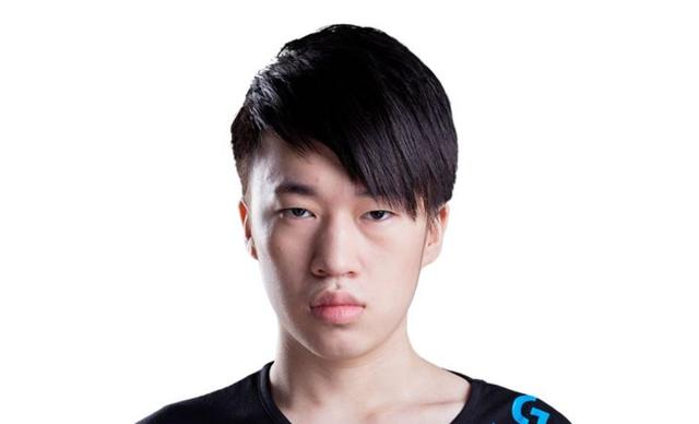 英雄同盟：小虎韩服rank毕竟进前十，春之虎帝果真不是盖得