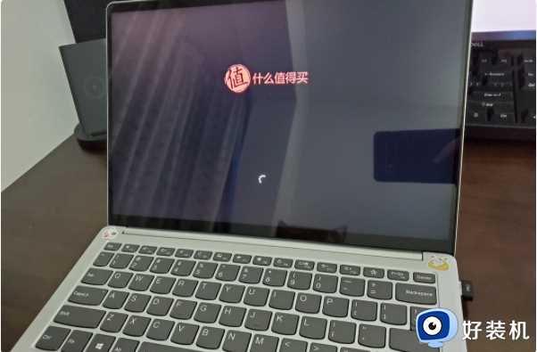 怎么更改win10开机logo界面_win10如何修改开机logo