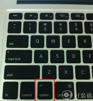 苹果笔记本进bios按什么键_苹果笔记本怎么进入bios界面